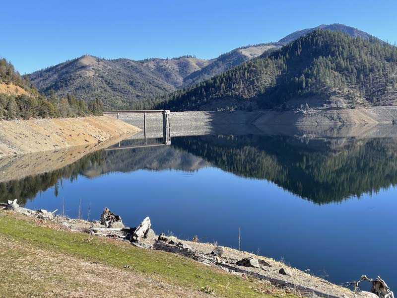 n_Applegate lake hike-03.jpg
